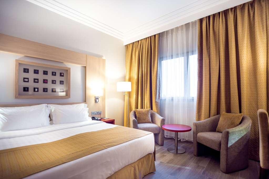 Hotel Golden Tulip Le Diplomate Cotonou Pokoj fotografie